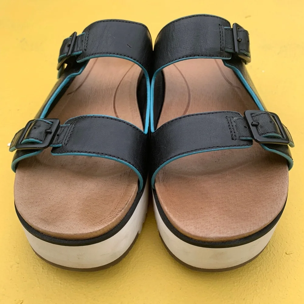 UGG platform open sandals shoes Hanneli black 8 chunky beachy sport y2k